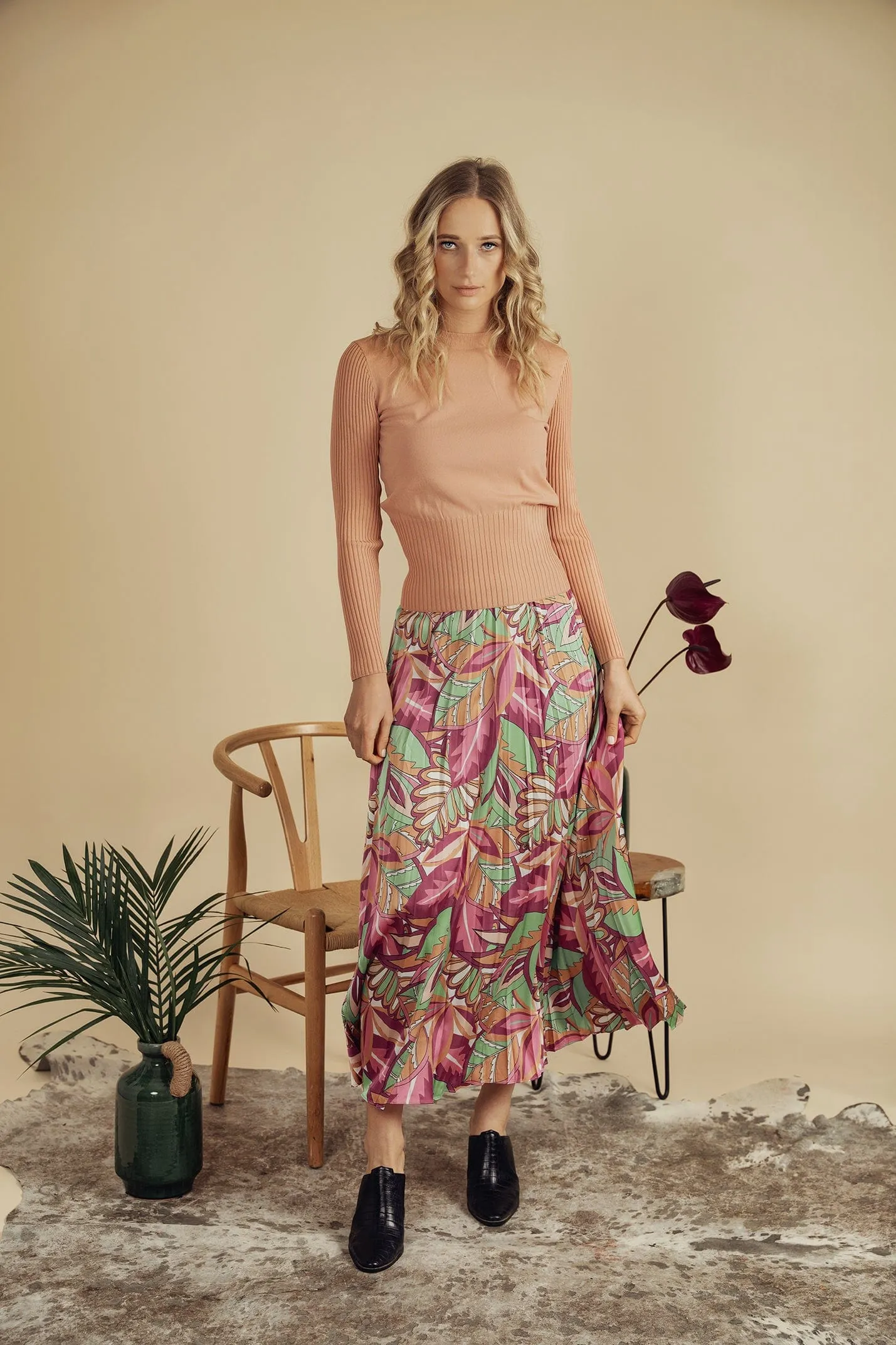 Covered Band Pleated Skirt 37"-Pink Tropics