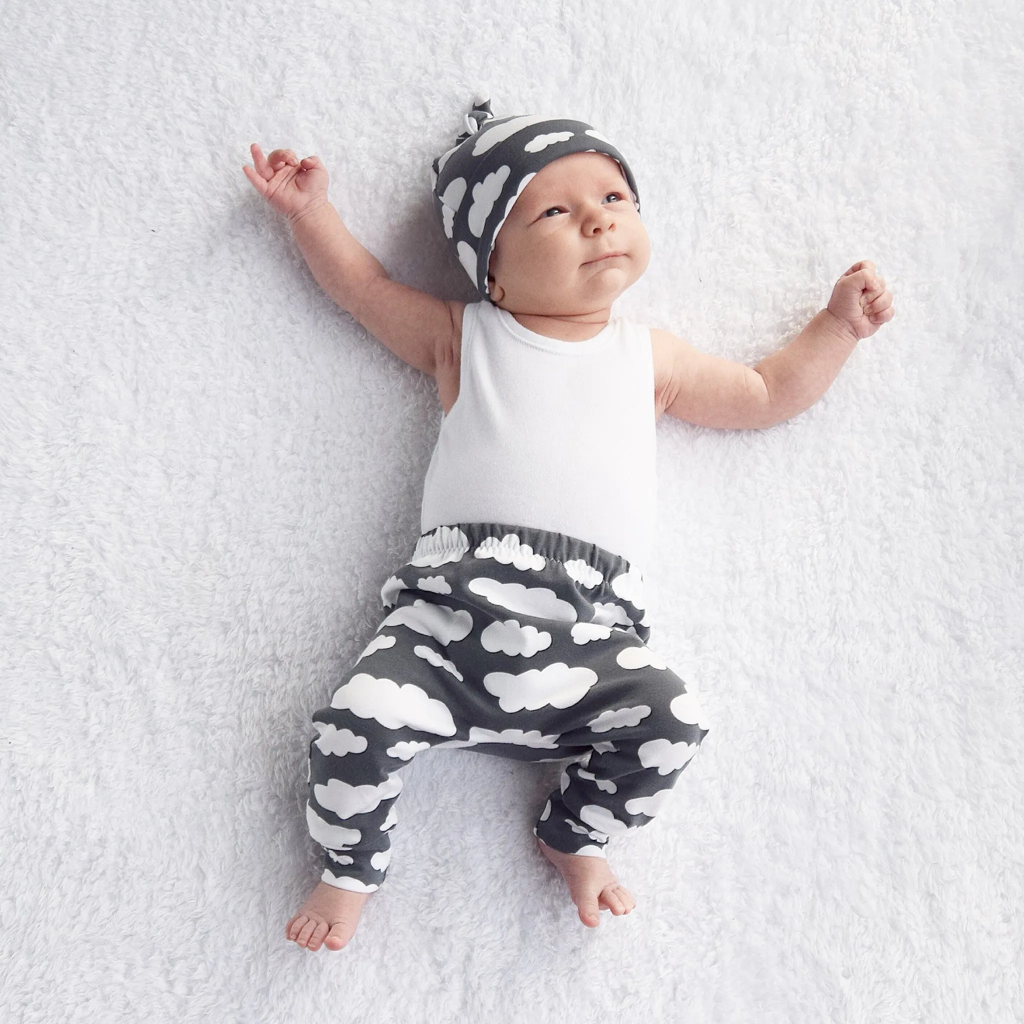 Grey Cloud Print Baby Leggings