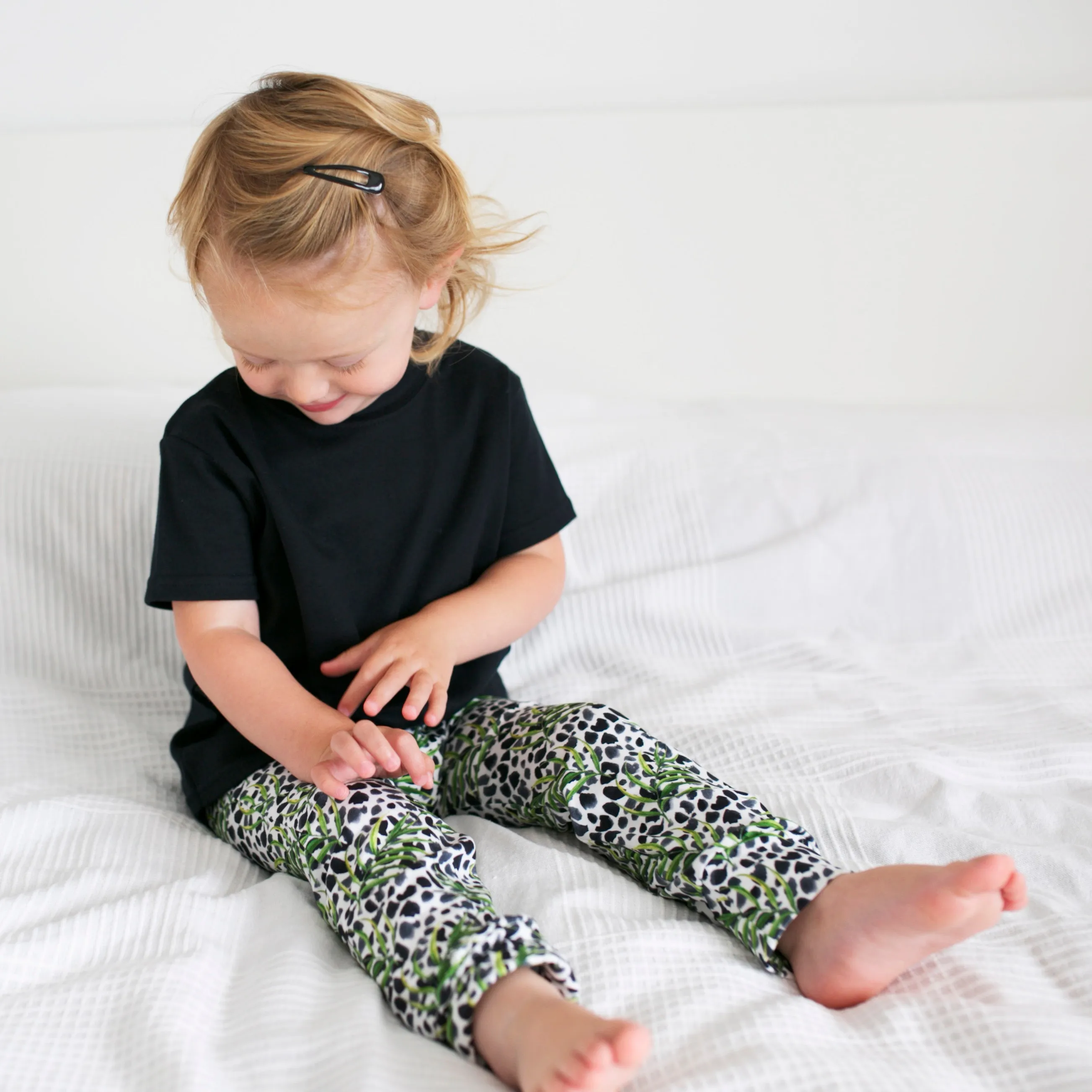 Leafy Leopard Print Leggings