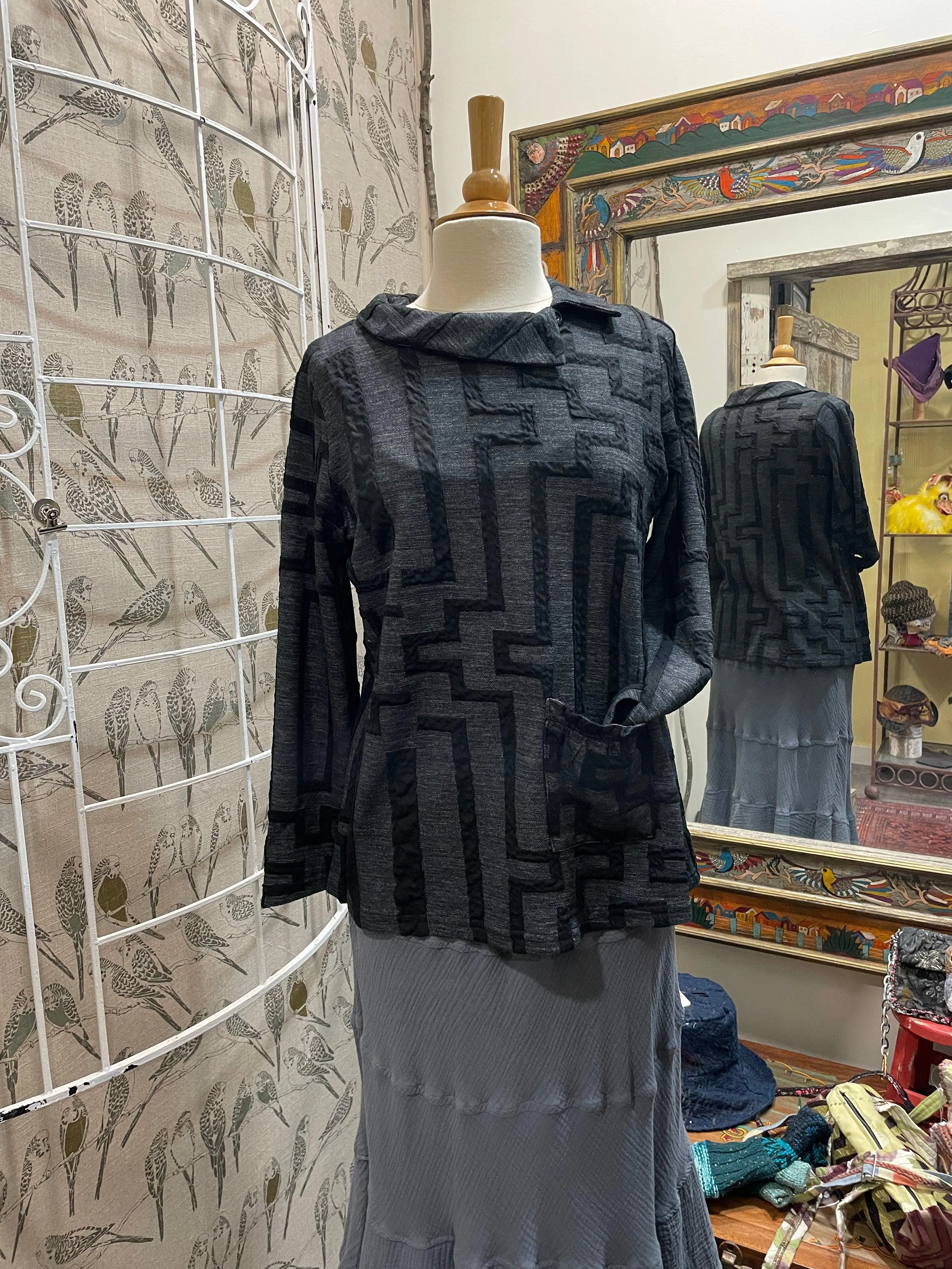 Textured Pocket Tunic by Variations V7746