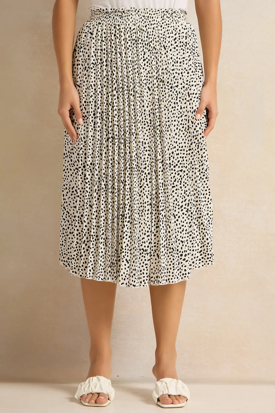 Women Ivory Printed Elasticated Pleated Skirt